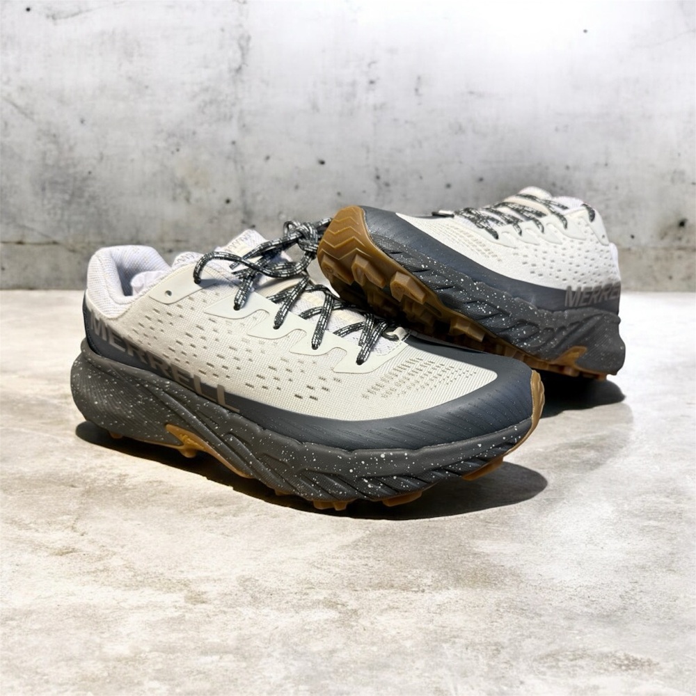 Merrell Men's Athletic Shoes - Cream and Black - Picture 4 of 5